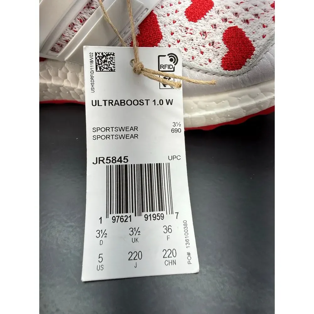 Adidas‎ UltraBoost 1.0 Valentines Day Hearts Womens 5 Red White Sneakers JR5845